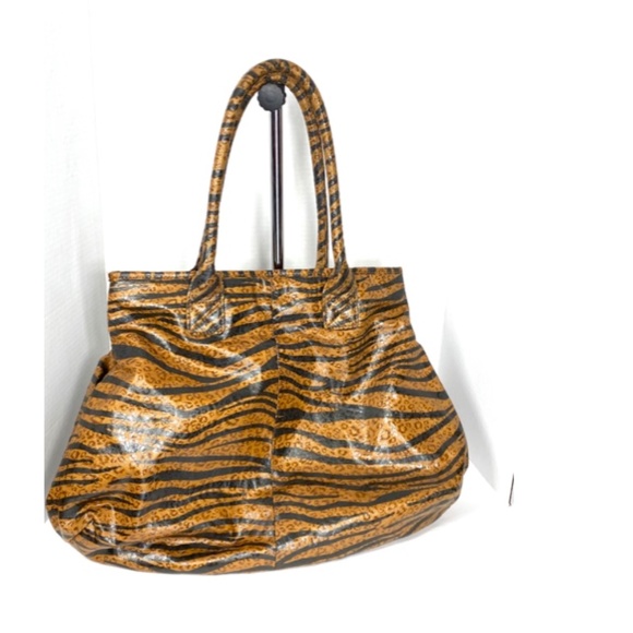 Carlos Santana Animal Print Hobo Bag - Picture 7 of 14